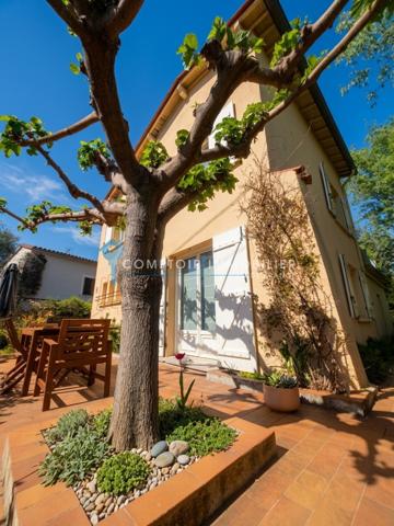 Maison
                                                                                                                                                                                                                                                                                                                        4 pièce(s)                                                                                                                                                                                                          3 chambre(s)                                                                                                                                                                                                          85  m²