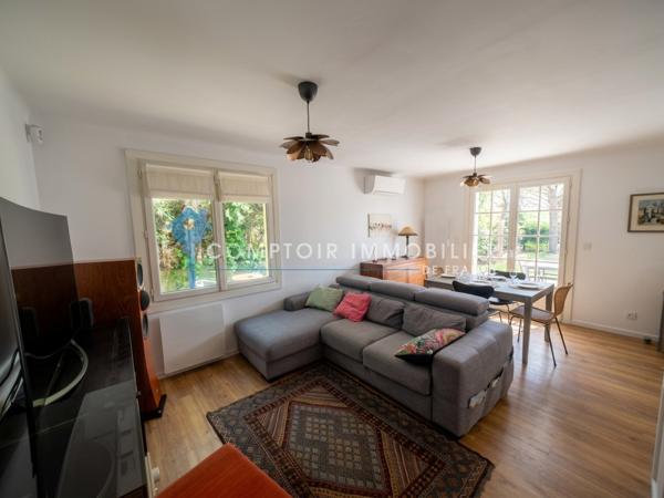 Maison
                                                                                                                                                                                                                                                                                                                        4 pièce(s)                                                                                                                                                                                                          3 chambre(s)                                                                                                                                                                                                          85  m²