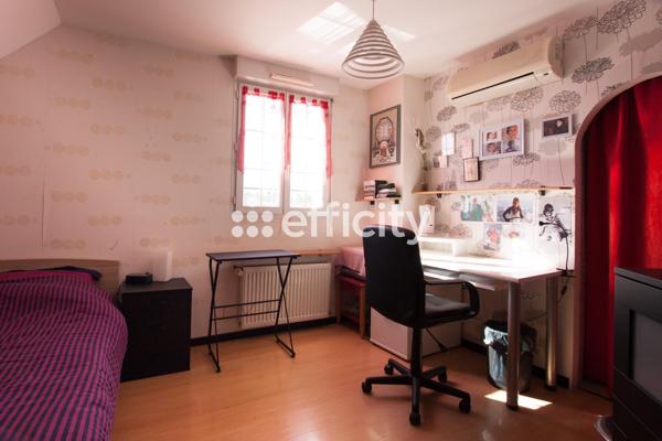 Maison 5 pièces - 150 m²