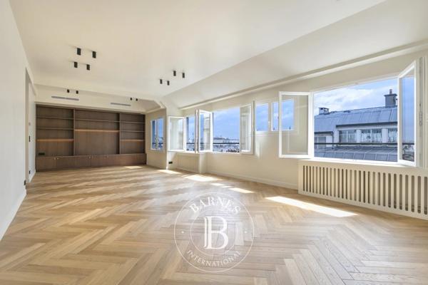 Paris 9ème, Appartement 4 Chambres -  165 m² à vendre