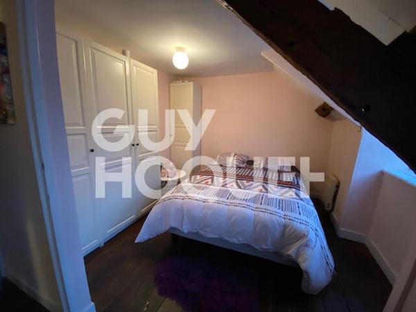 CENTRE HISTORIQUE - MAISON MEUBLE 3 CH