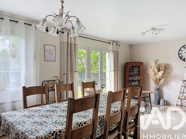 Maison à vendre 6 pièces 160 m² Bézu-la-Forêt