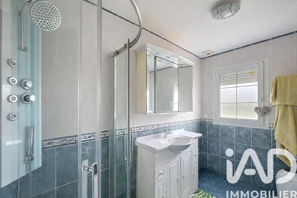 Maison à vendre 6 pièces 160 m² Bézu-la-Forêt