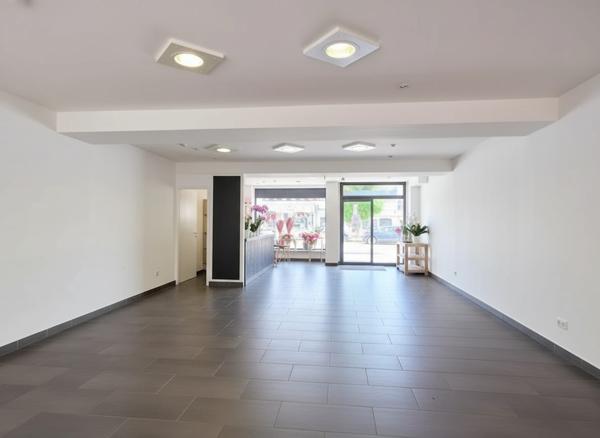 À vendre - Boutique 120 m² située à Navarrenx (64190)