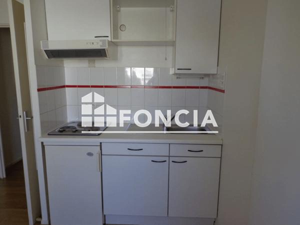 Location Studio 21.89 m² - 18 RUE VICTOR HUGO Brest 29200