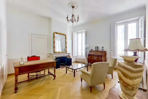 Appartement 4 pièces - 118 m²