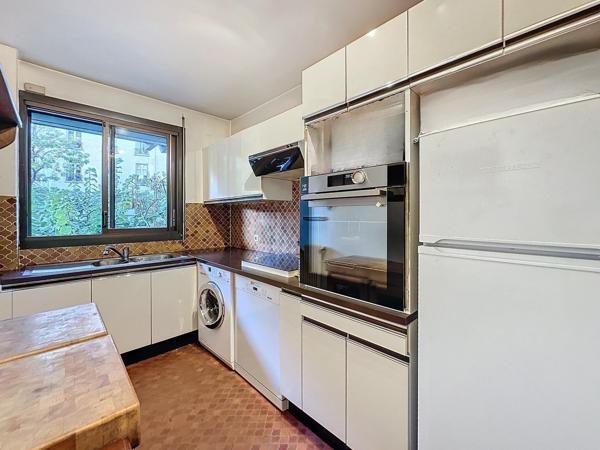 Appartement 2 pièces - Eglise d'Auteuil - Paris 16