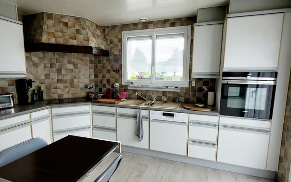 Maison à vendre    4 pièces • 93 m2 Crozet