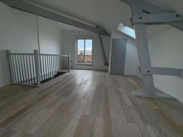 NOUVEAU PRIX POUR CE SUPERBE TRIPLEX