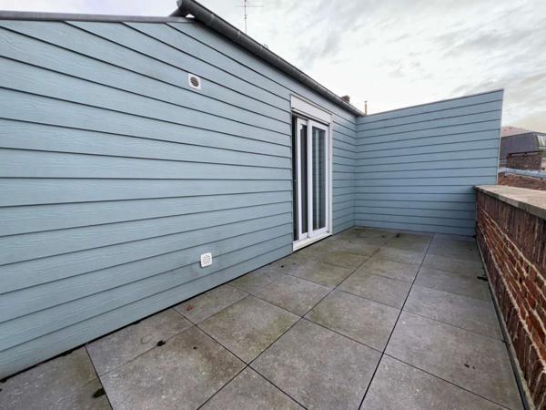 NOUVEAU PRIX POUR CE SUPERBE TRIPLEX