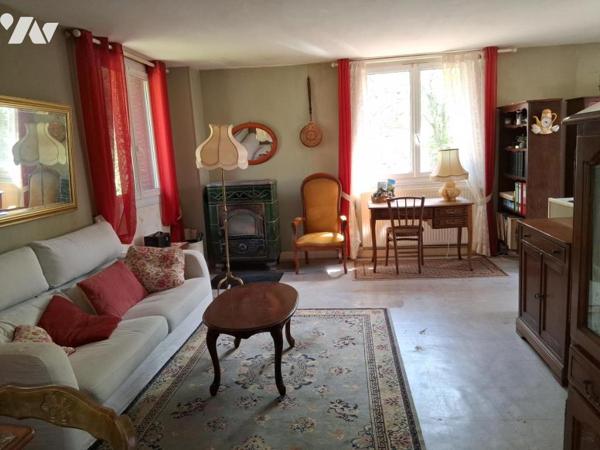 MAISON DE PLAIN PIED - 2 CHAMBRES - S/SOL et Garage - terrain 1327 m²