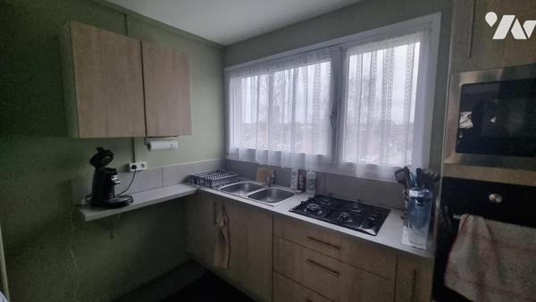 Wattrelos quartier "Mousserie" appartement T2 rénové d'environ 47 m² avec balcon et cave