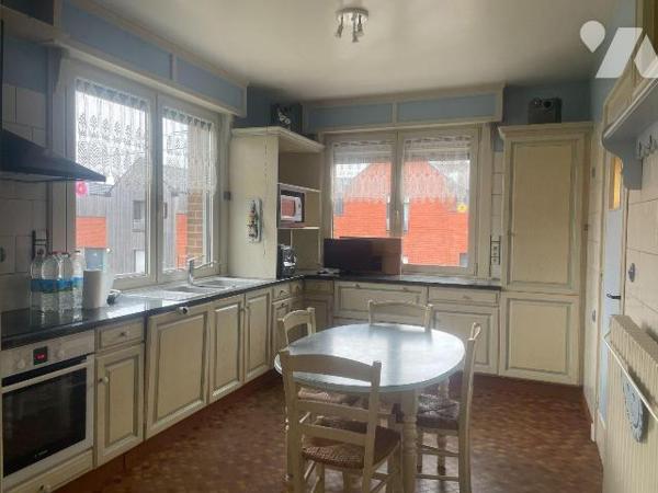 A VENDRE A BAILLEUL  DANS LE NORD (59) - MAISON INDIVIDUELLE DE TYPE BEL-ETAGE AVEC SOUS-SOL de...