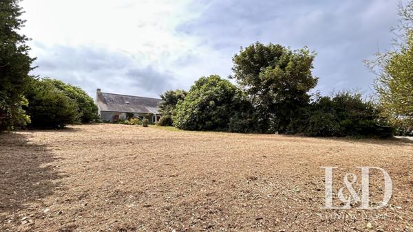 Authentique ferme du Cap Sizun, à seulement 150 m de la plage ! !