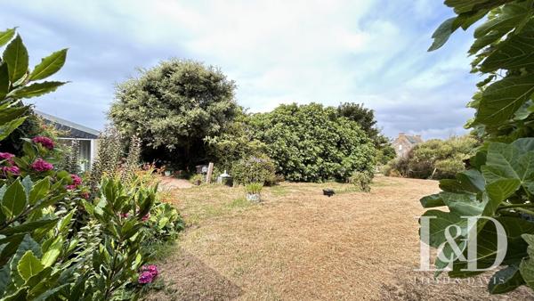 Authentique ferme du Cap Sizun, à seulement 150 m de la plage ! !