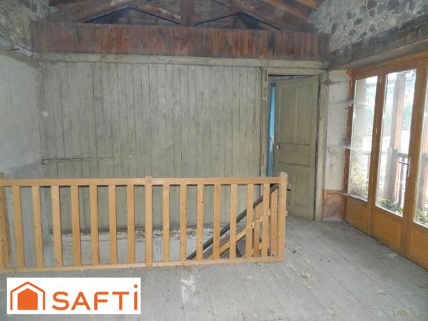 Maison 95m², terrain 750m², source