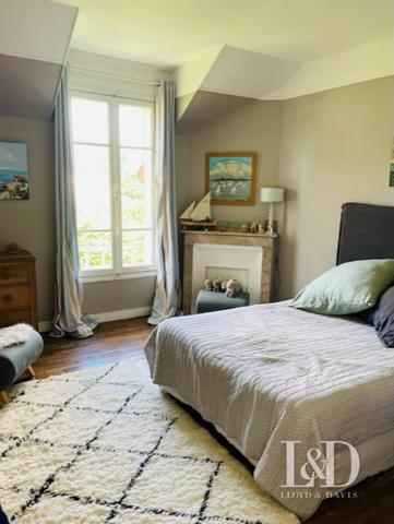 Belle meulière familiale sur le plateau de Vaucresson