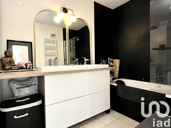 Appartement 3 pièces de 68 m² à Créteil (94000)