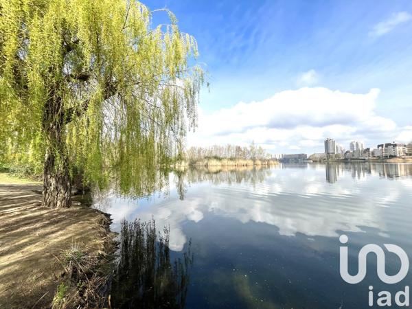 Appartement 3 pièces de 68 m² à Créteil (94000)