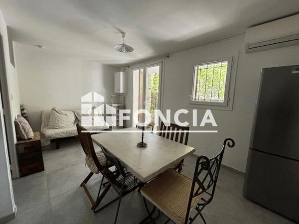 Location Studio meublé 22.09 m² - LES FOULQUES 651 AVENUE DE CAMARGUE Appart 103 RDC Le Grau Du Roi 30240