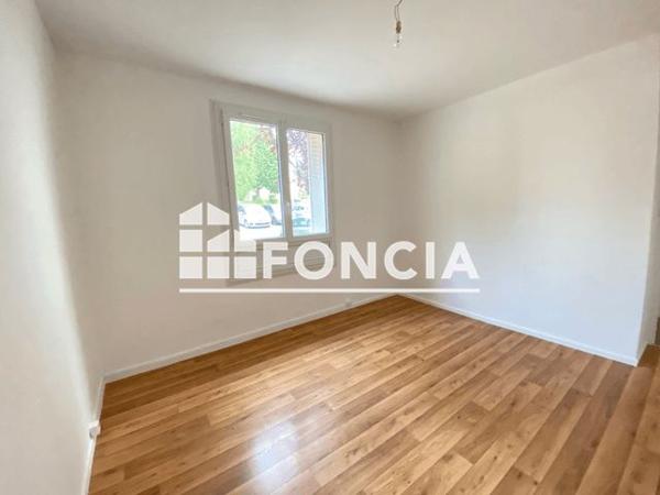 Location Appartement 6 pièces 109.5 m² - 5 RUE DALLOZ Limoges 87000