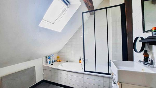 Studio 30 M² -Saint Cyr Sur Loire- Vendu loué