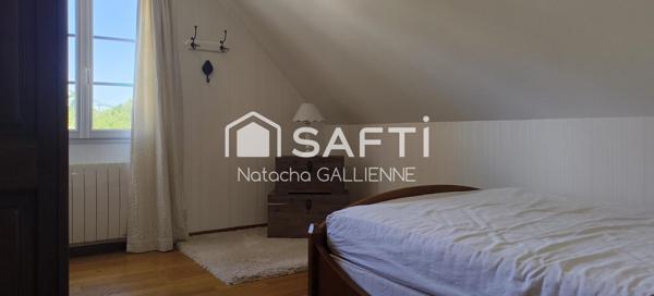 Belle maison familiale sur sous-sol avec piscine
