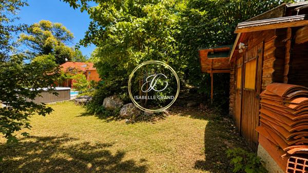 Maison
         6 pièces
        - 183 m² Exclusivité 379 000 € *