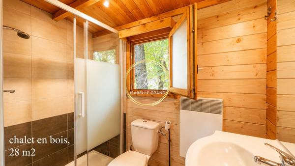 Maison
         6 pièces
        - 183 m² Exclusivité 379 000 € *