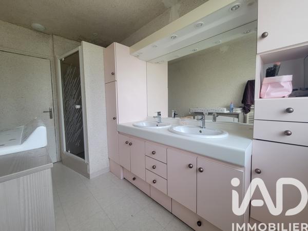 Maison à vendre 5 pièces 110 m² Tallud-Sainte-Gemme