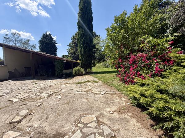 Maison
         10 pièces
        - 239 m² 310 000 € *