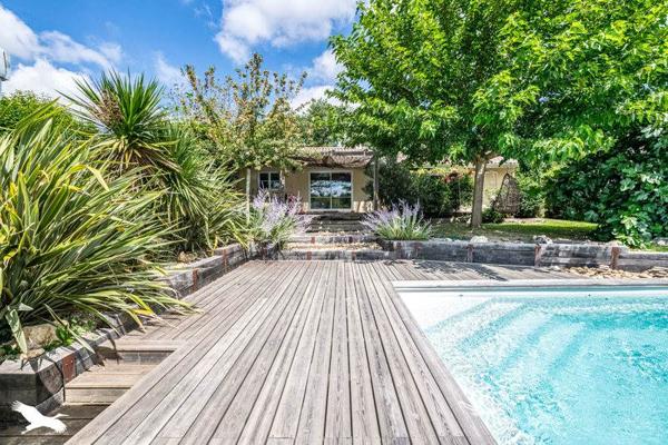 Maison 472 500 € Camblanes-et-Meynac 5 p 122 m² DPE B