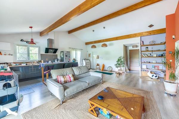 Maison 472 500 € Camblanes-et-Meynac 5 p 122 m² DPE B