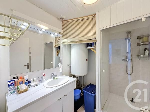 Appartement T3 à vendre  3 pièces - 64,20 m 2   ST GIRONS  - 09