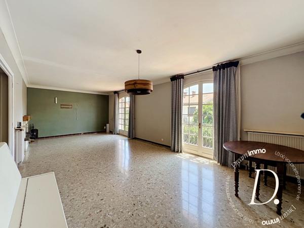 Maison lumineuse de 140 m² à Las Cobas – 4 chambres – Quartier paisible face au parc