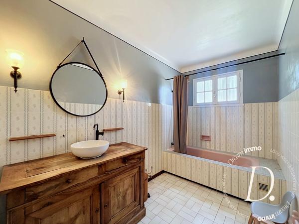 Maison lumineuse de 140 m² à Las Cobas – 4 chambres – Quartier paisible face au parc