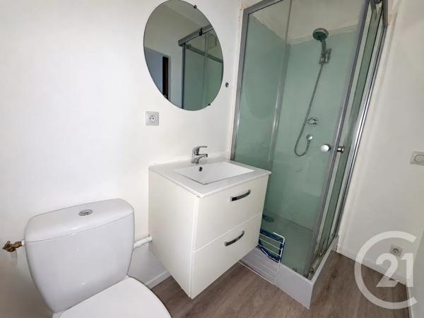 Appartement T2 à vendre  2 pièces - 22,71 m 2   LUNEL  - 34