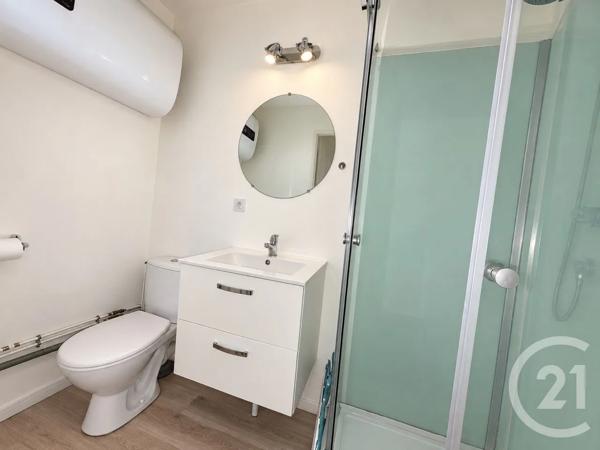 Appartement T2 à vendre  2 pièces - 22,71 m 2   LUNEL  - 34