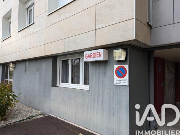 Location studio 27 m² Le Mans