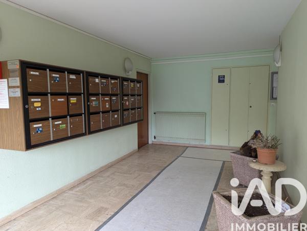 Location studio 27 m² Le Mans