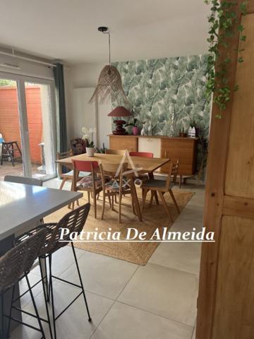 A vendre Maison COUP DE COEUR A Saint-Martin-De-Seiganx