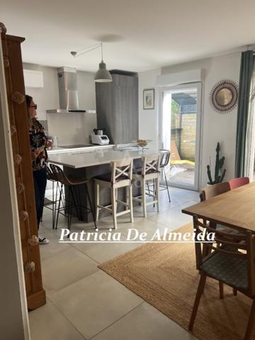 A vendre Maison COUP DE COEUR A Saint-Martin-De-Seiganx