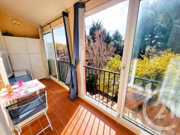 Appartement F2 à vendre  2 pièces - 36 m2 LA LONDE LES MAURES - 83