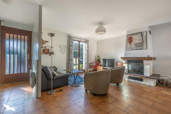 Maison à vendre |  Saint-Jean-d'Illac |  5 pièces | 111 m²
