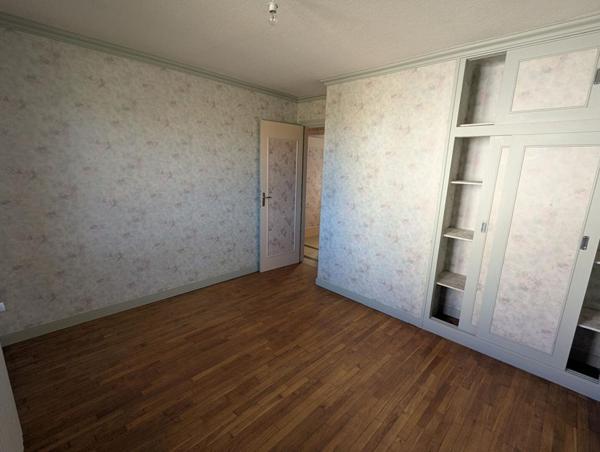 Propriété sur sous-sol total d'envrion 62m2 2 chambres parcelles 805m2