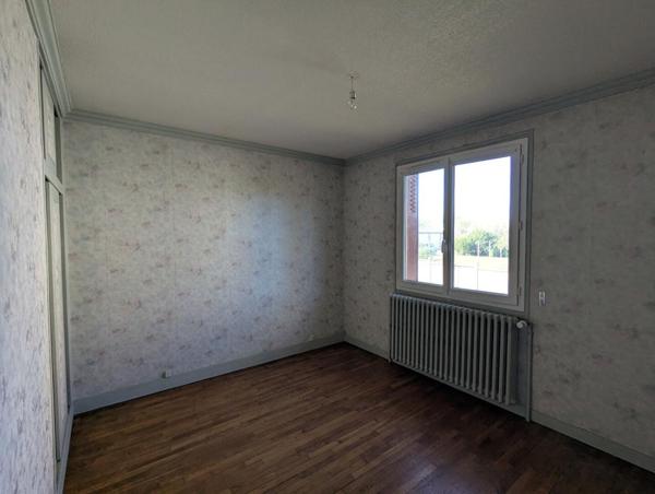 Propriété sur sous-sol total d'envrion 62m2 2 chambres parcelles 805m2