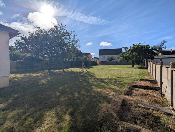Propriété sur sous-sol total d'envrion 62m2 2 chambres parcelles 805m2