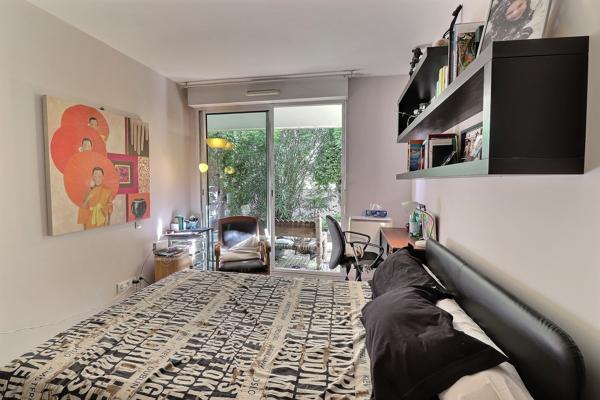 Lattes Port Ariane – 4 pièces de 95 m² de plain-pied, jardin arboré, garage et parking