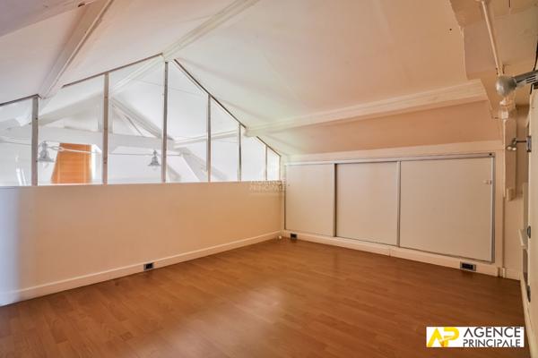 Maison Le Mesnil Le Roi 6 pièce(s) 192 m2 €795 000 ** - Référence 4509