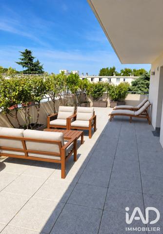 Appartement à vendre 4 pièces 96 m² Nîmes